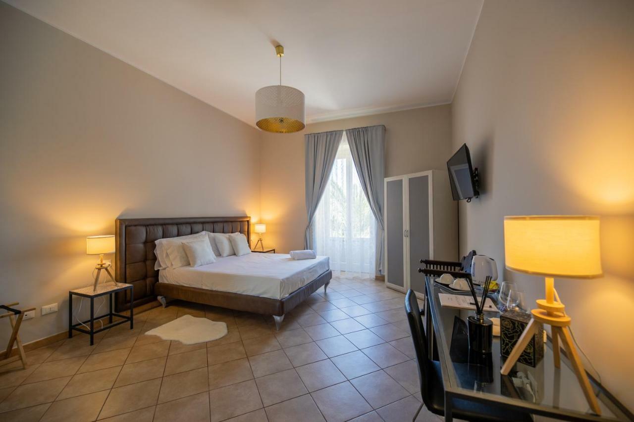 Trigona Garden Suite Noto Luaran gambar