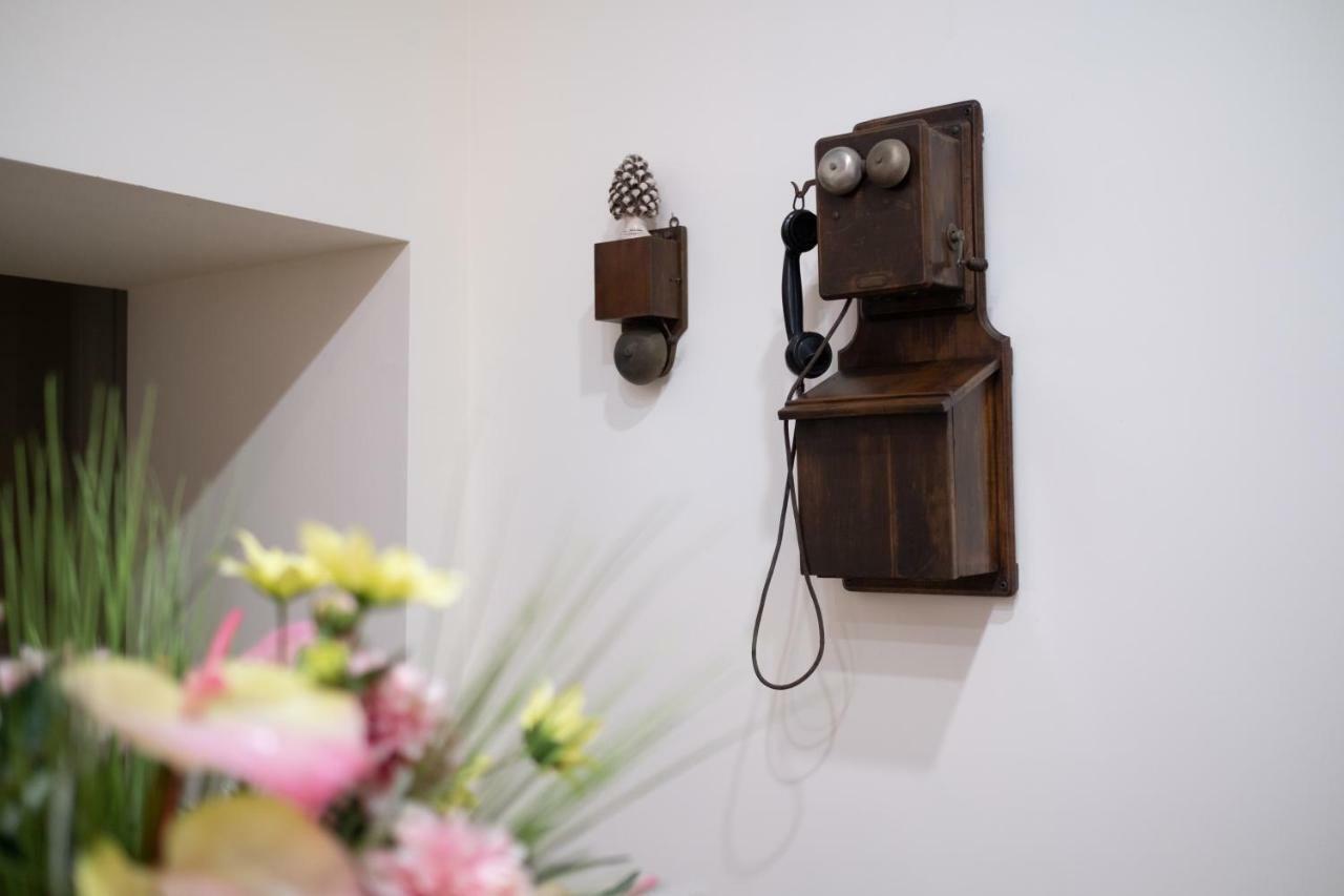 Trigona Garden Suite Noto Luaran gambar
